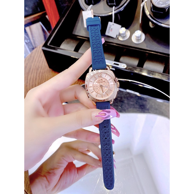 Đồng hồ nữ Coack mặt tròn dây silicon