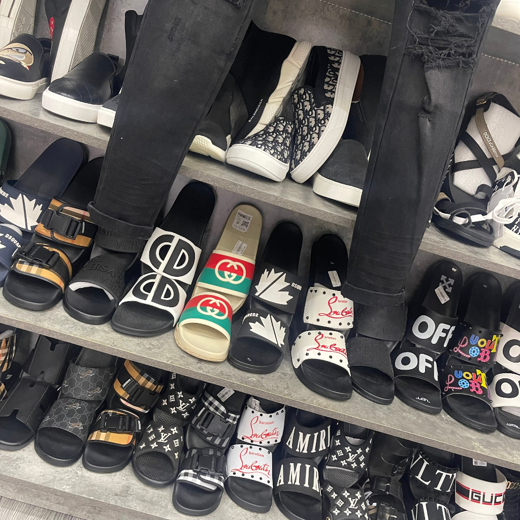 Quần Jean Nam Amiri Skinny Đen Xám Thêu Chữ Da , Quần Bò Nam Rách Xù Vá Phối Túi Da 4 Cúc BN04