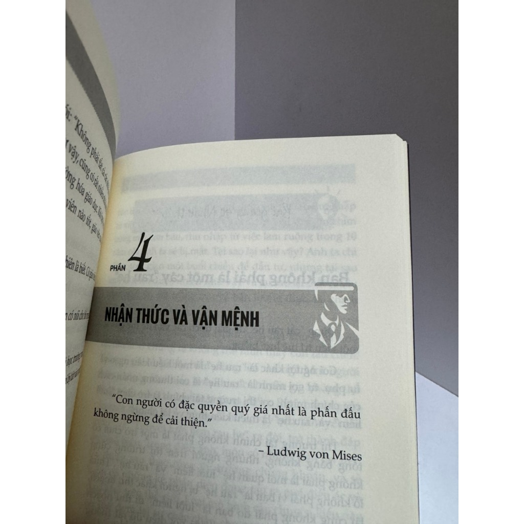 Sách_Tư duy kinh tế: 50 bài giảng để hiểu quy luật làm giàu_ Bizbooks_ NXB Hồng Đức