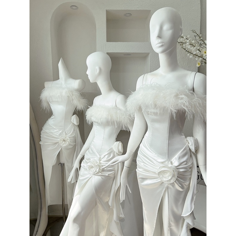 Đầm tiệc trễ vai lông vũ xoắn đính hoa y2k