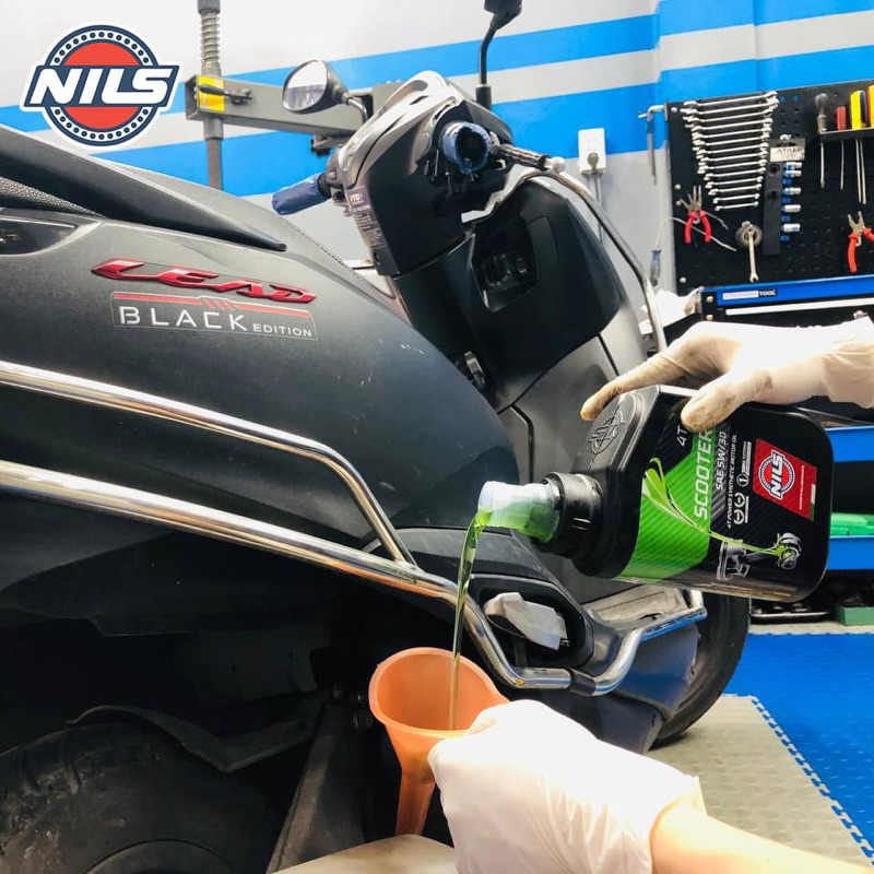 Nhớt Xe Tay Ga Nils Scooter 5W30 0.8L