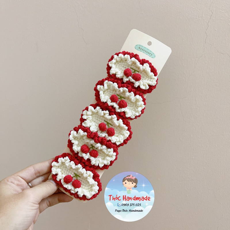 Kẹp tóc bằng len handmade xinh xắn