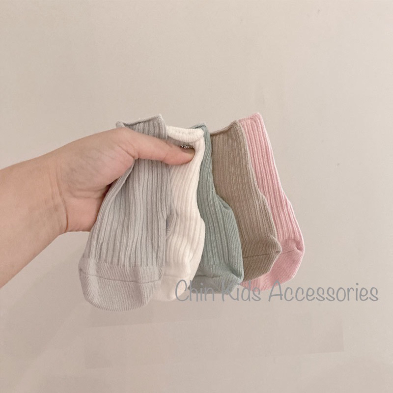 Tất bắp gân trơn có chống trượt cho bé