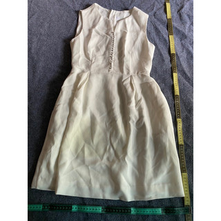 đầm trắng >57kg