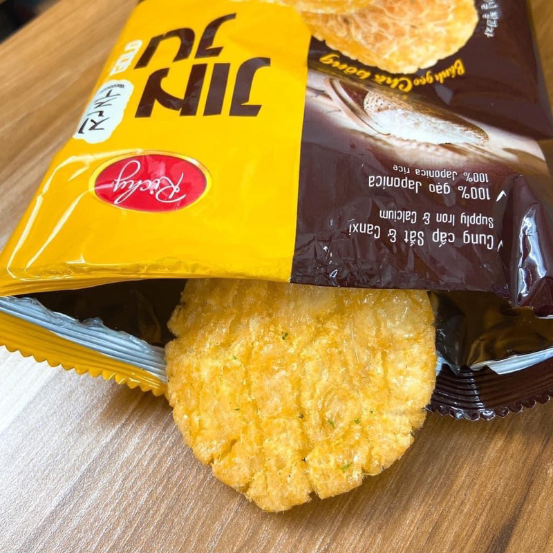 Bánh gạo chà bông Richy Jinju Gold gói 168g