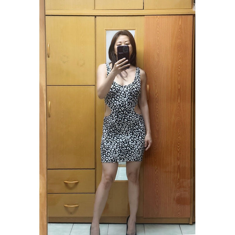 Đầm body icon forever 21 vnxk