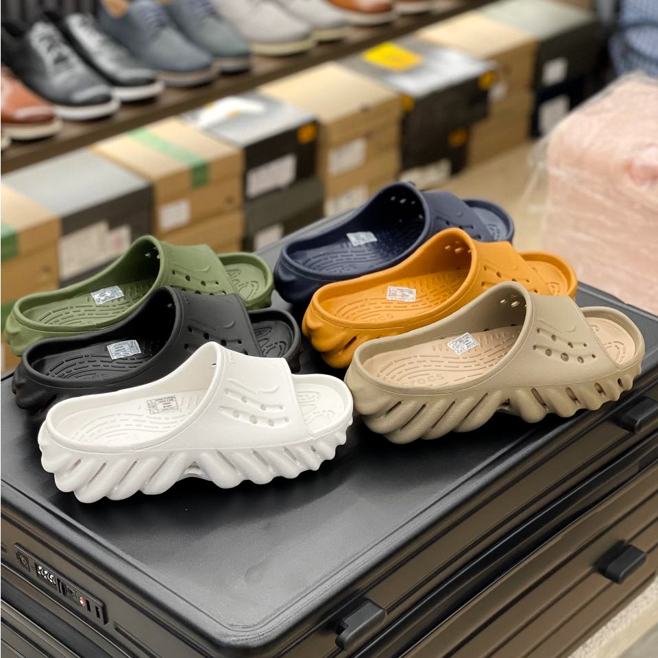 Dép Cross Unisex Echo Slide - Đệm Foam Êm Ái - Quai Ngang Cho Nam Và Nữ - PES - Sấu Vui Vẻ