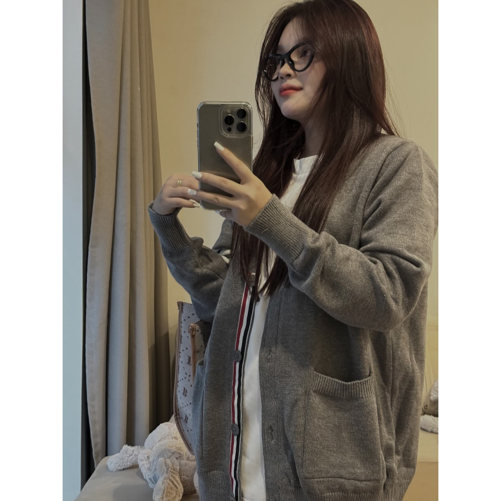 EMPINKCLOTHING - ÁO CDG TH0M KẺ TRẮNG LOẠI DÀY