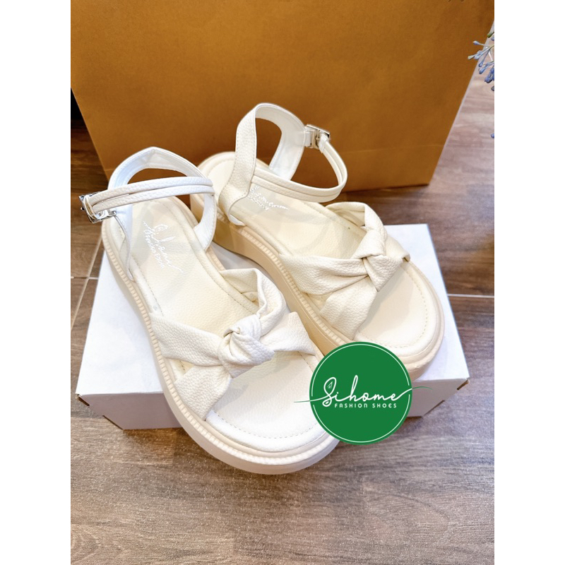 Giày Sandal nữ, dép sandal nữ quai thắt nút khóa cài đế su 4PH êm chân cực xinh