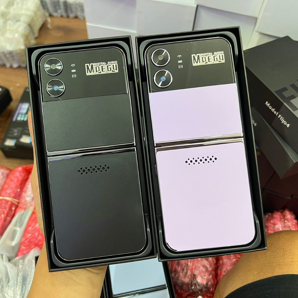 Điện Thoại 4 Sim Red Sun 4 Sóng Online Pin Khủng 18.800 mAh