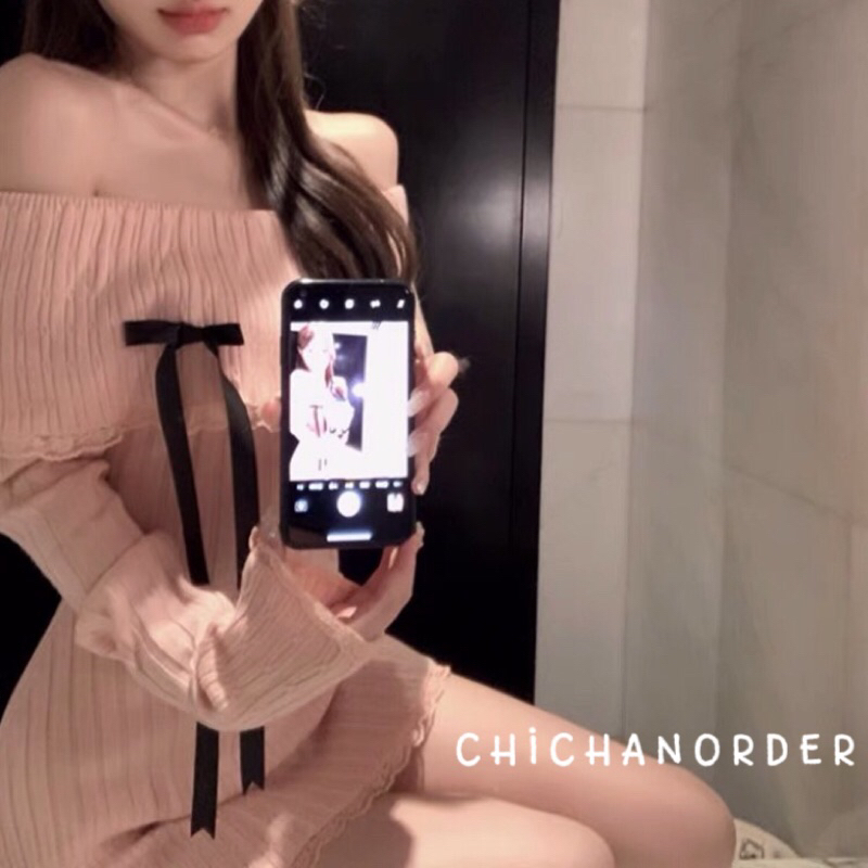Váy trễ vai dáng ôm tag nơ hotgirl siêu xinh