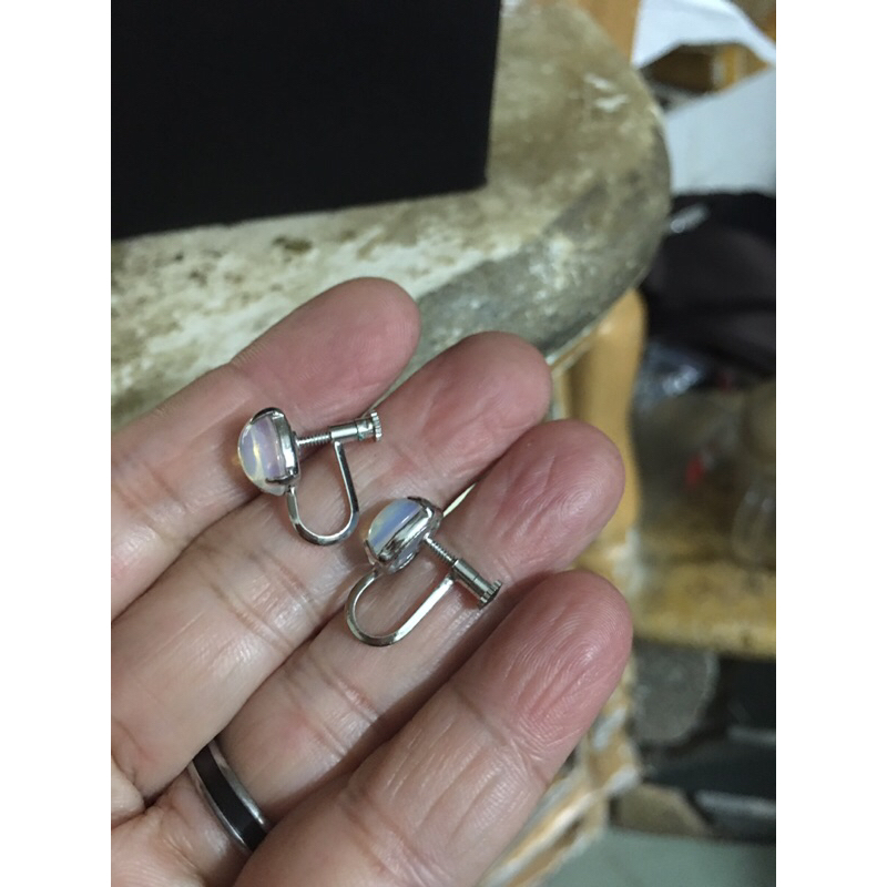 Hoa tai phối đá si si tuyển Nhật