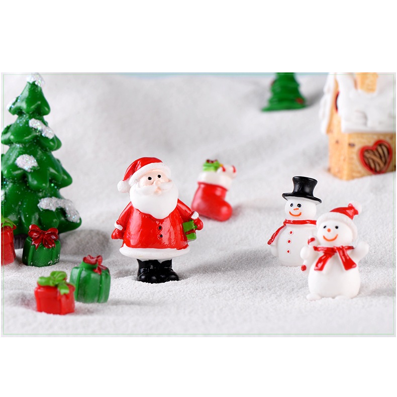 HCM- Mô hình người tuyết, ông già Noel, tàu hoả đỏ, tuần lộc, xe kéo trang trí tiểu cảnh giáng sinh