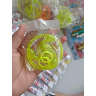 Con quay tuổi thơ, đồ chơi con quay giựt dây có đèn led