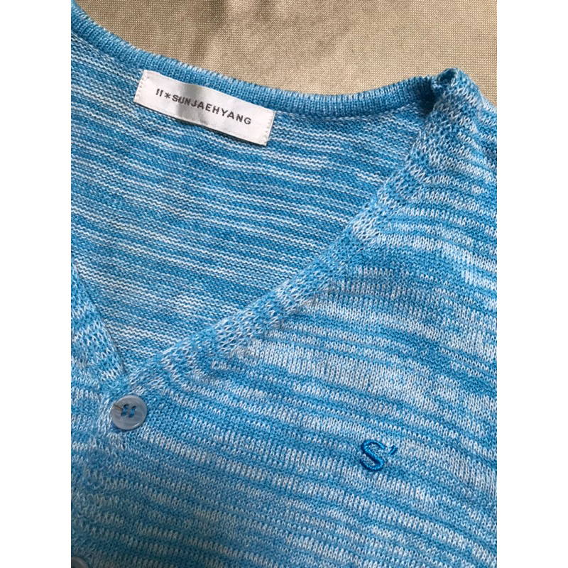 Áo Mongtoghi croptop 2hand