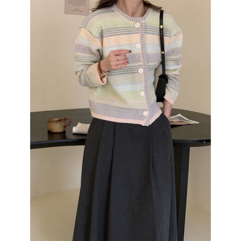 Pass áo len phối màu pastel hottrend