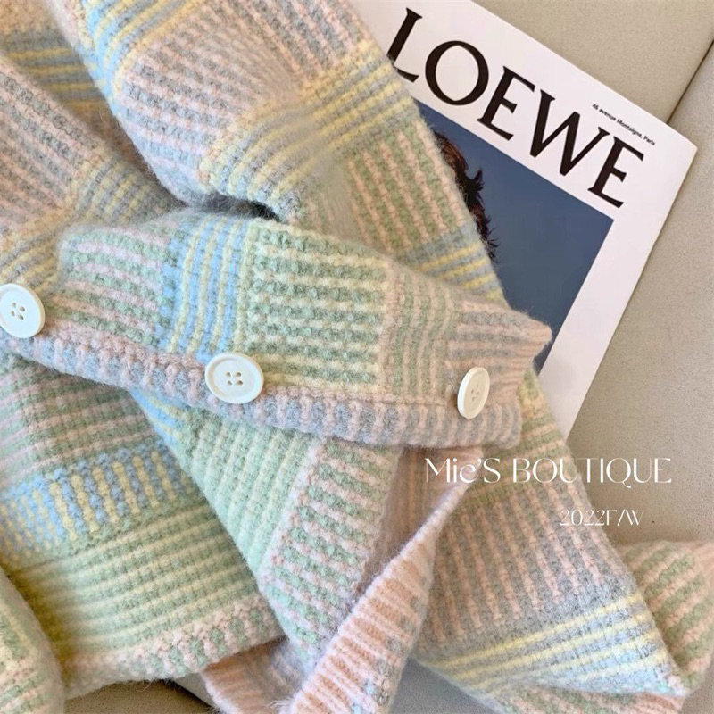 Pass áo len phối màu pastel hottrend