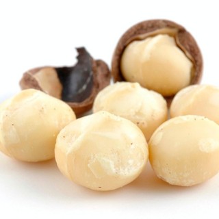 HẠT MACA TÁCH VỎ.