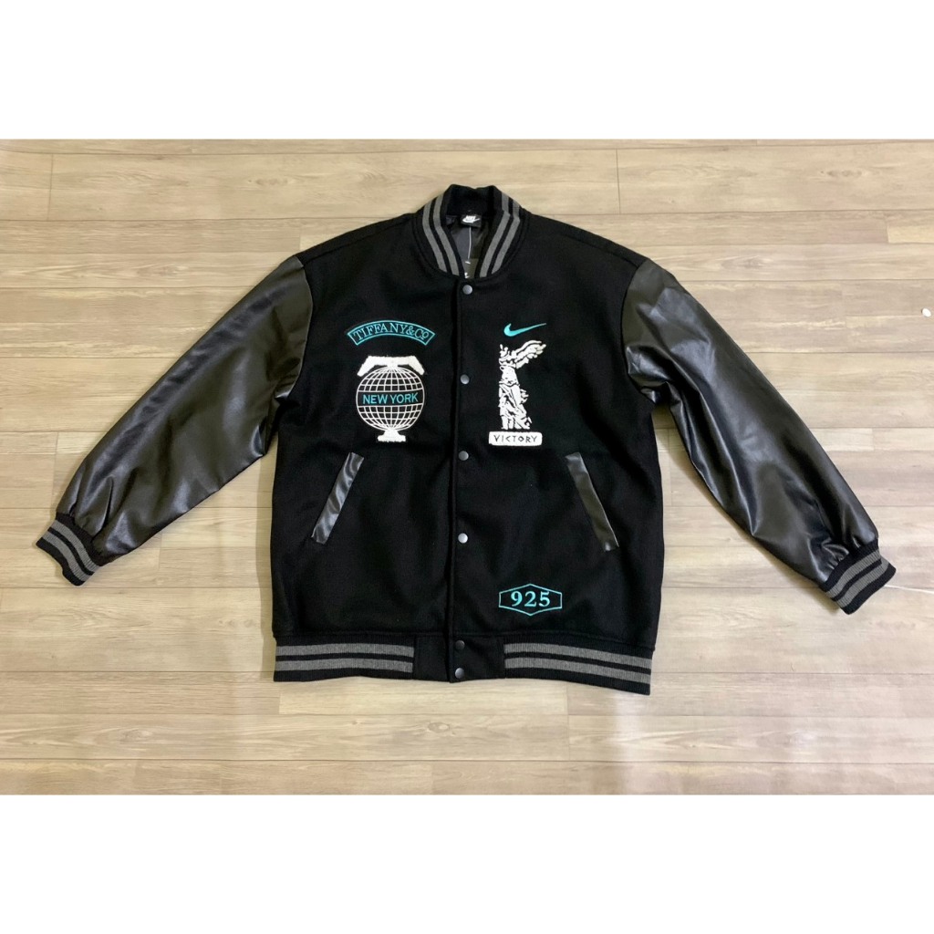 Áo khoác varsity Ni//ke x Tiffany&Co xanh đen - chất lượng cao