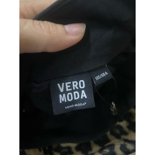 chân váy,(only,vero..qc)lỗi nhỏ