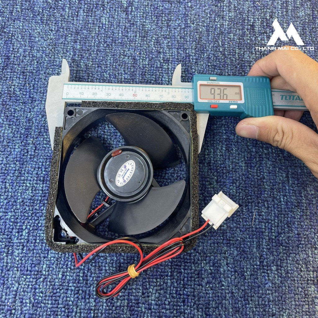 Quạt gió ngăn đông tủ lạnh Panasonic NR-BL300/ NR-BL340/ NR-TV301/ NR-TV34/ NR-TL351/ NR-TL381/ NR-TX461_ARBGFA10010