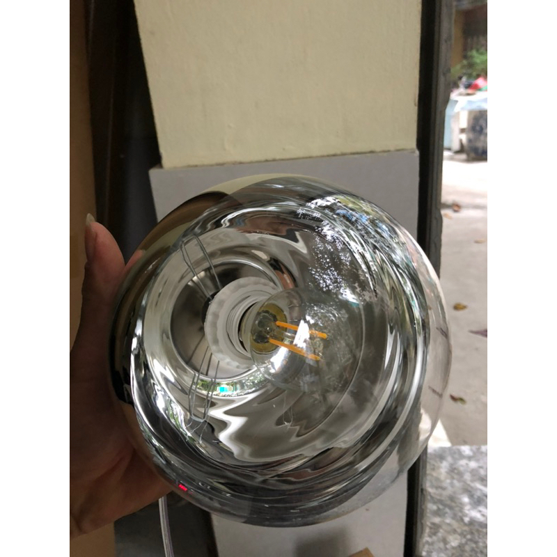 Đèn thả cầu màu đồng, vàng kín