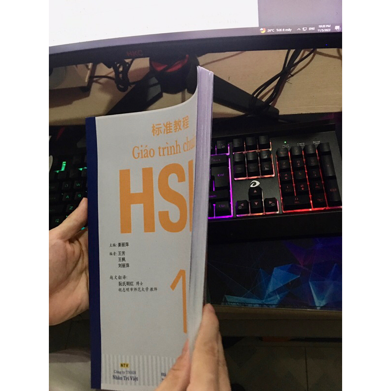 Tài liệu bài tập Giáo trình chuẩn HSK 1