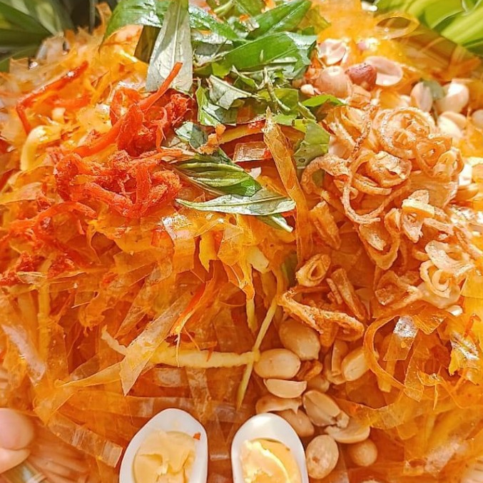 Bánh tráng trộn thập cẩm sate sốt bò full topping