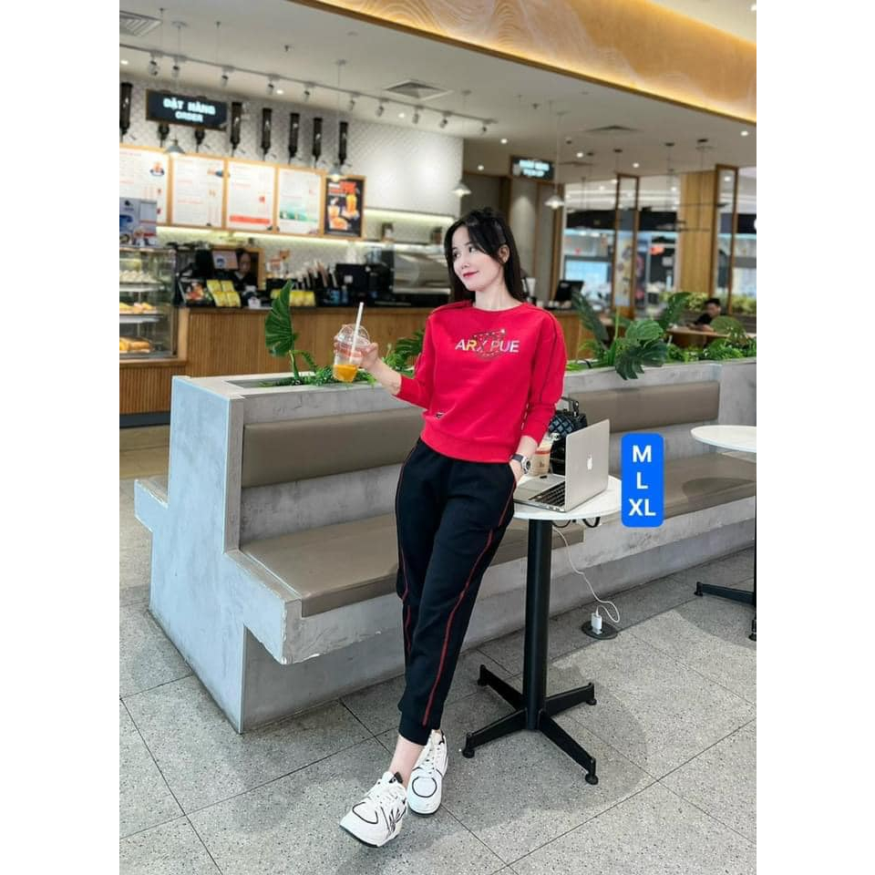 Bộ nữ 4 kèm ốp