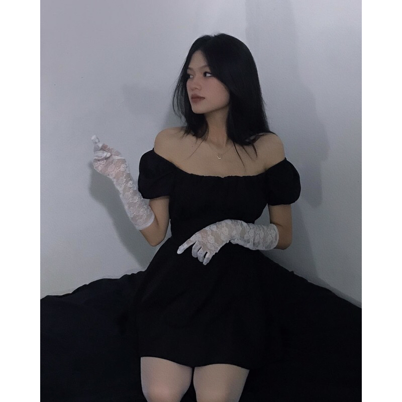 Pass váy đẹp nhưng ế