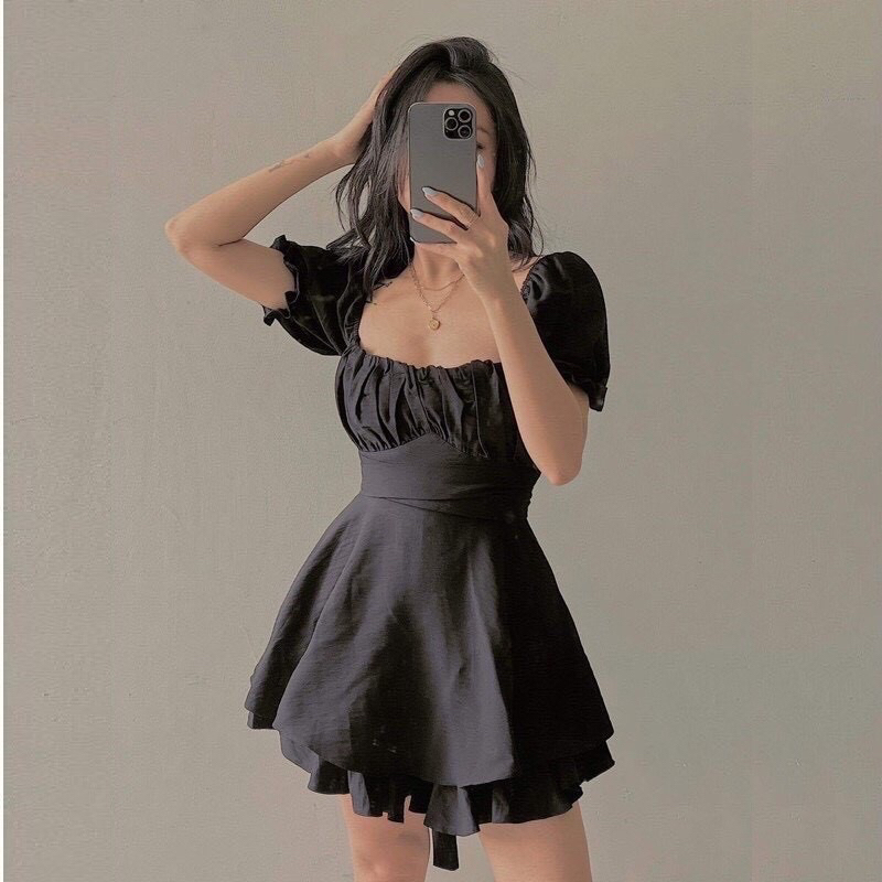 Pass váy đẹp nhưng ế