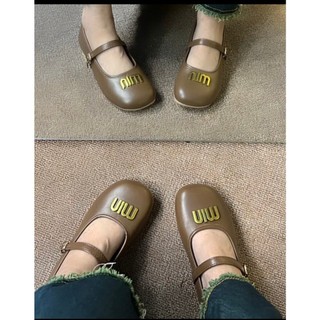 Giày đốc nữ da bóng ,da lỳ gắn stik Miu