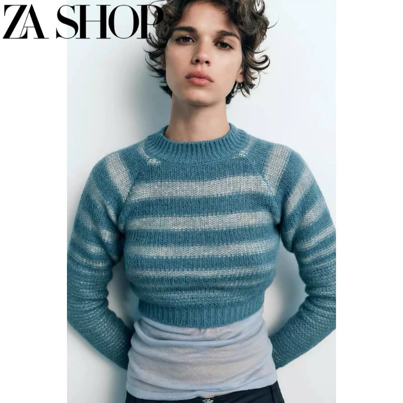 Áo Zara len sọc xanh và hồng croptop