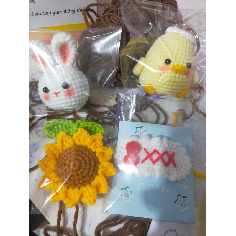 Kẹp tóc len handmade siêu đáng yêu  🥰