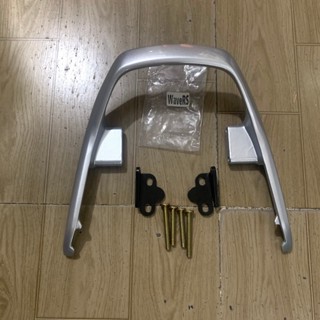 Cảng sau xe WAVE RS 100 cc kiểu FU 2 màu  Bạc