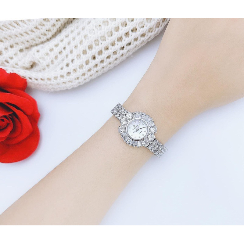 Đồng hồ nữ Royal Crown 6526 mặt tròn đính đá chính hãng