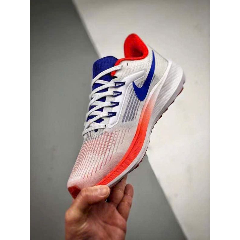 Giày thể thao Nike Air Zoom Pegasus 39 tặng kèm vớ