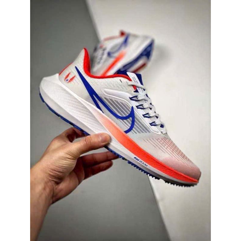 Giày thể thao Nike Air Zoom Pegasus 39 tặng kèm vớ