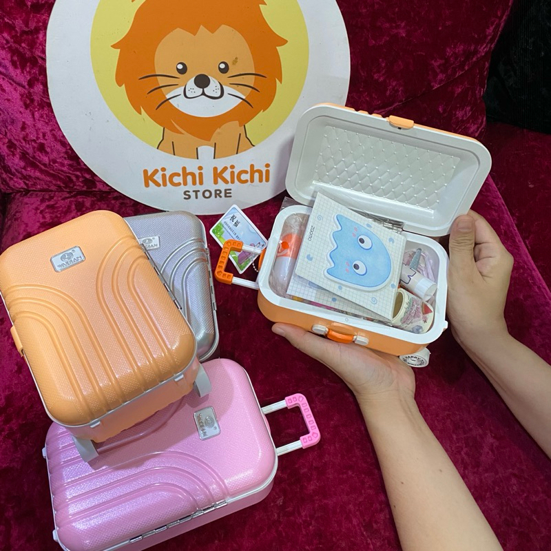 Vali mini vừa là ống heo 2 trong 1. Quà tặng Noel, sinh nhật. Set vali mini đồ du lịch, set vali mini đồ dùng học tập.