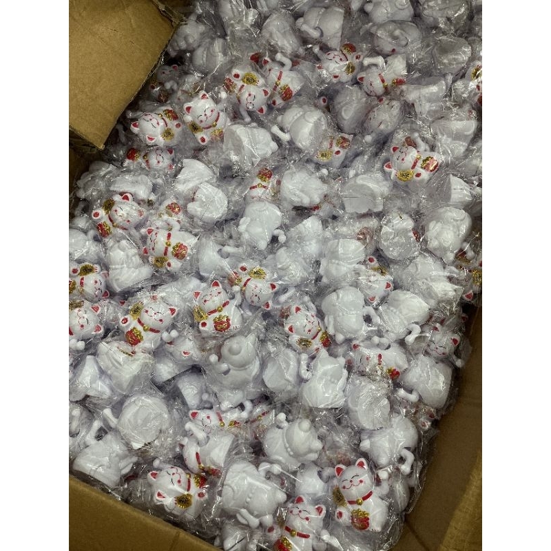 Ông thần tài, mèo thần tài trang trí