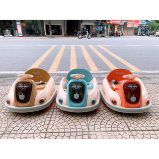 Ô Tô Đụng Cho Bé, Ô Tô Điện C30, Ô Tô Xoay 360 Độ Mẫu Quả Táo Mới Toanh,Tặng Kèm Điều Khiển SMTDA093