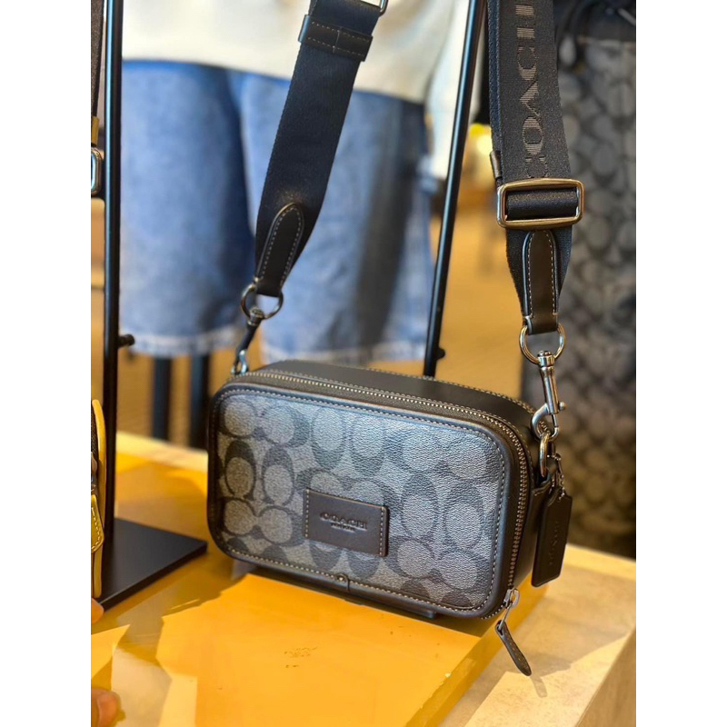 Túi coach wyatt đeo chéo nam
