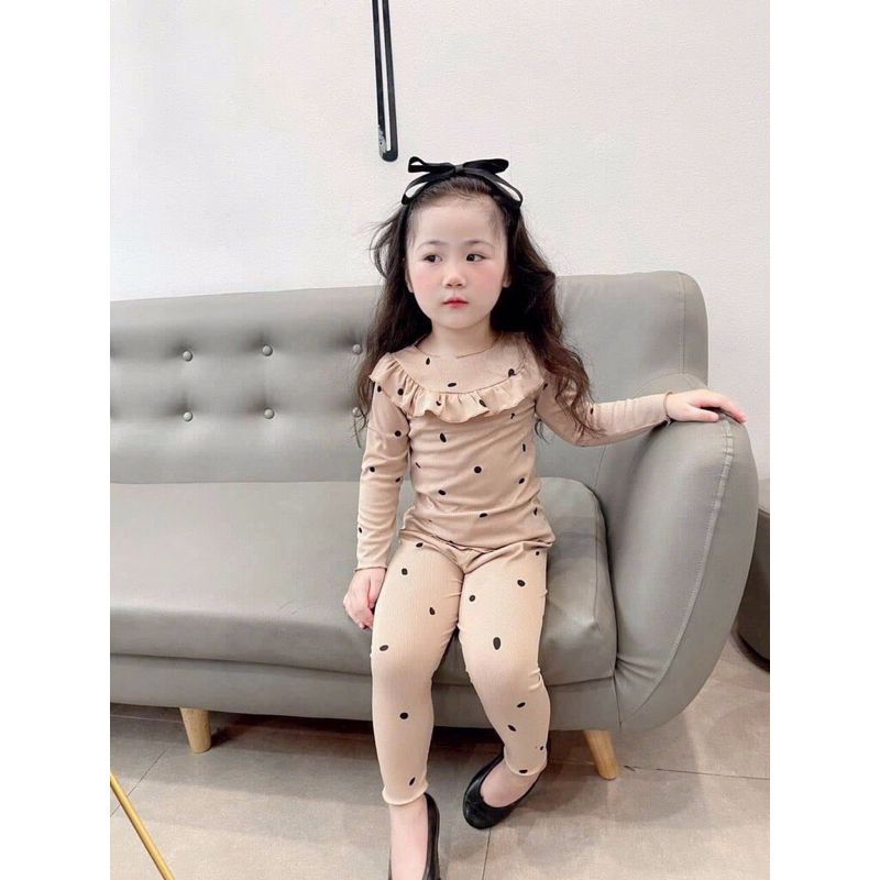 SET 2 BÉ GÁI CHẤM BI HÌNH TRÁI TIM