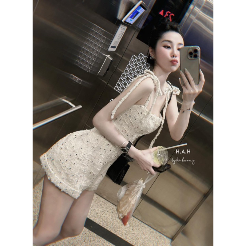 Jumpsuit 2 dây quần đùi siêu xinh hoạ tiết nhí sexy lại dễ thương