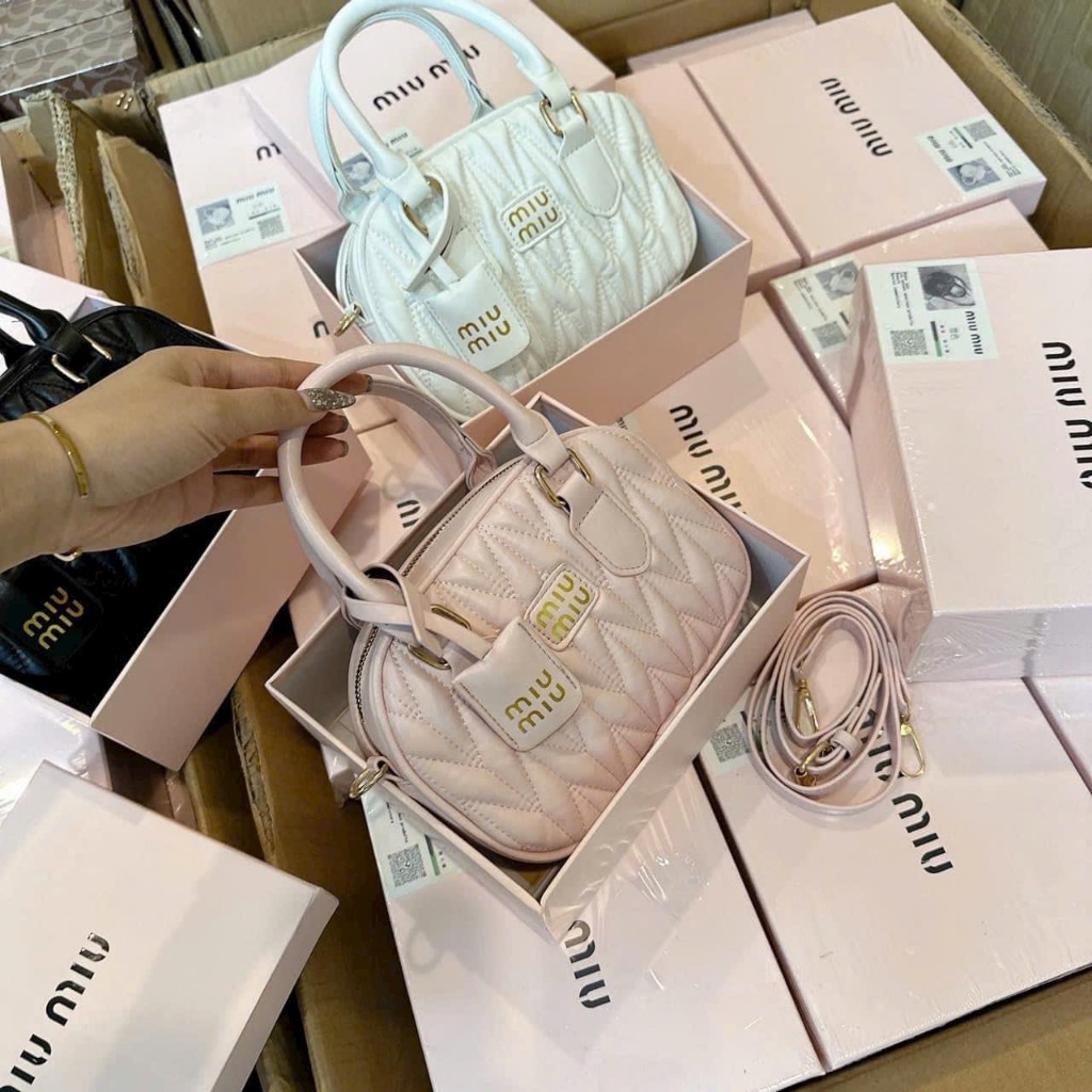 Túi xách nữ,deo chéo cầm tay M.i.u m.i.u da mềm size 20 LG78