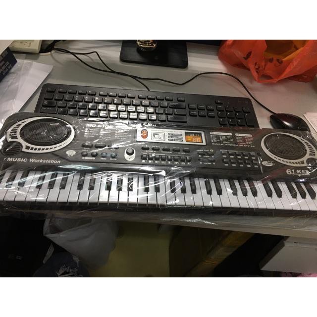 Đàn PIANO Cho Bé Kèm Mic Hát - Đàn Điện Tử 61 Phím Size To Nhiều Chức Năng, Có Nhạc Cho Bé Mới Học Đàn