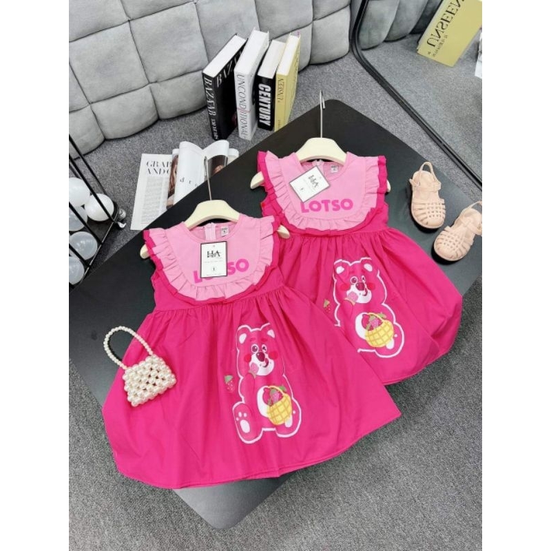 8 đến 28kg.váy gấu dâu cho bé iu.hình thật trải sàn ak.