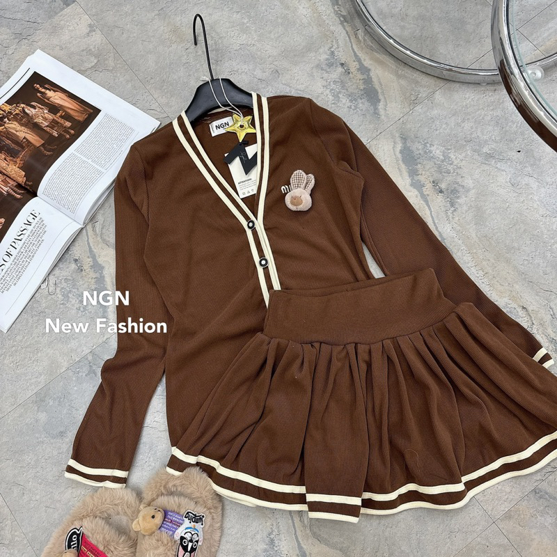 Sét áo len miu.miu thỏ bông + chân váy