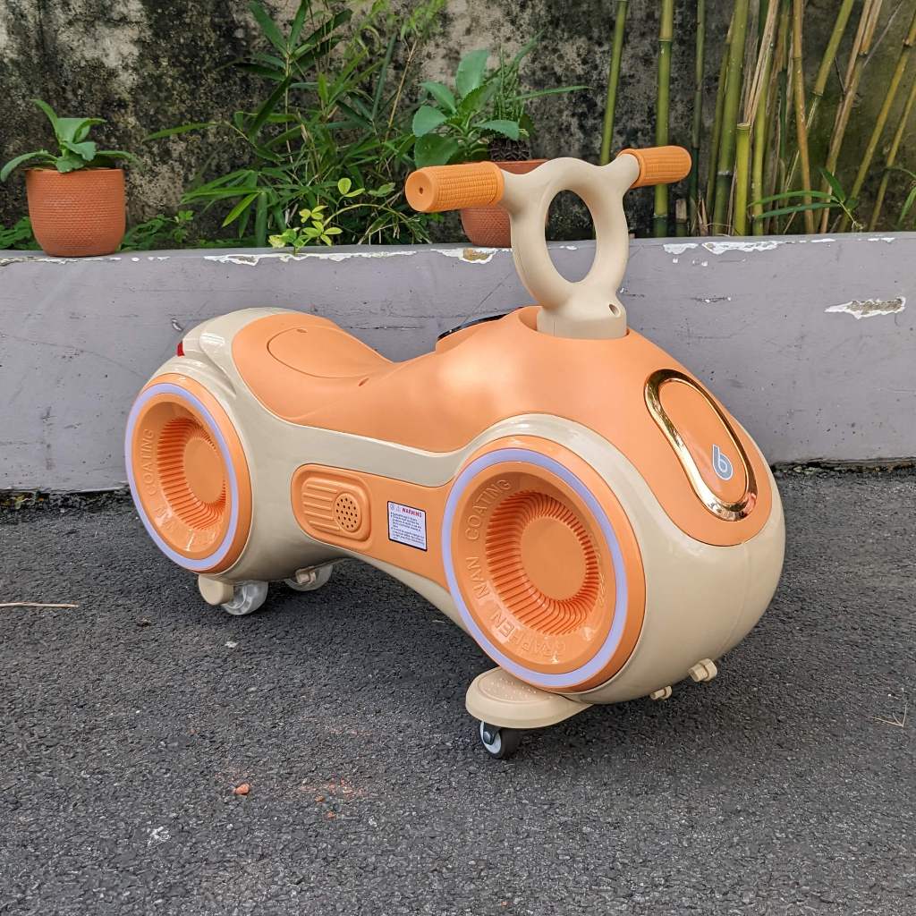 Xe chòi chân cho bé siêu yêu BABY PLAZA BDL-1998 có đèn nhạc