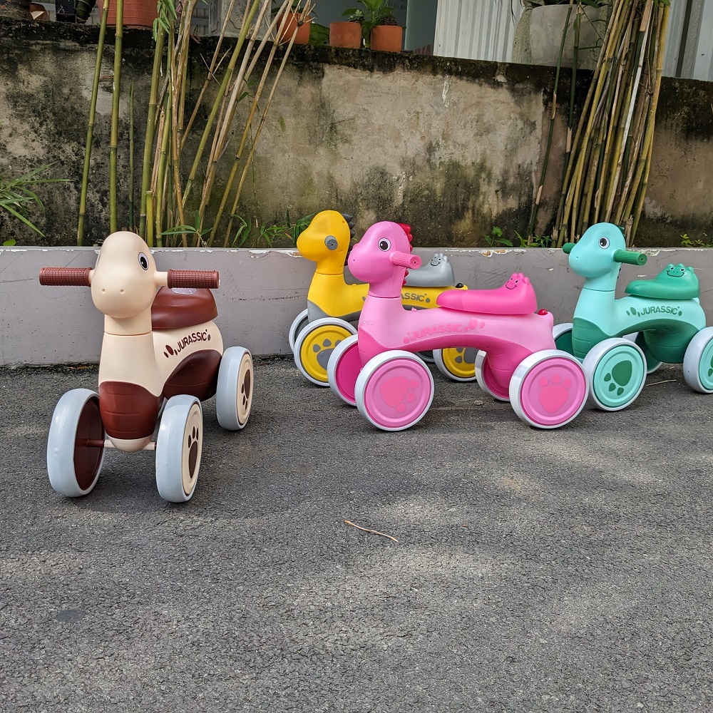 Xe chòi chân cho bé hình Khủng Long đáng yêu BABY PLAZA SW-6133 có nhạc